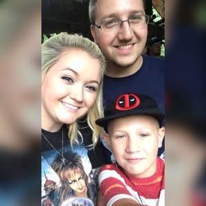 Meet your Posher, Desirae